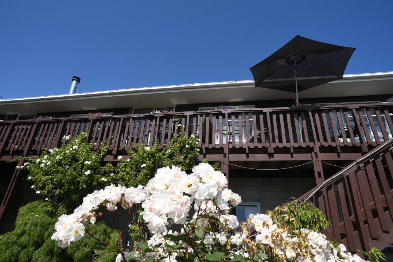 Brook House B&B & Cottages Kaikoura Eksteriør billede